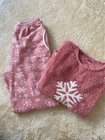 Polar pijama takımı