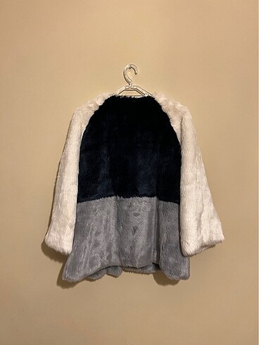 Guess peluş kürk guess kürk - Görsel 2