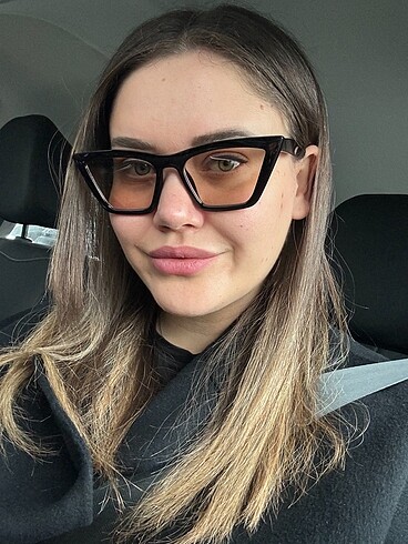 Cat eye güneş gözlüğü