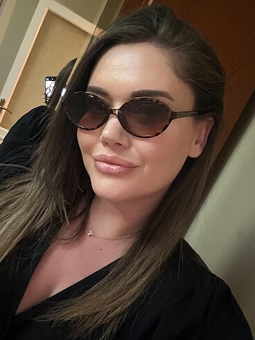 Leoparlı güneş gözlüğü