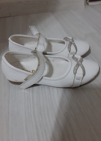 Beyaz Parlak Tokalı Kız Çocuk Babet - Görsel 3