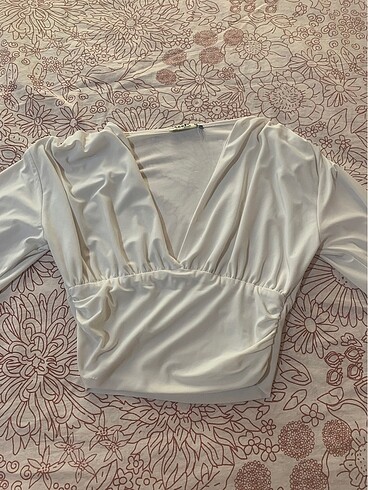 s Beden beyaz Renk BLUZ CROP/BEYAZ VE YEŞİL MEVCUT