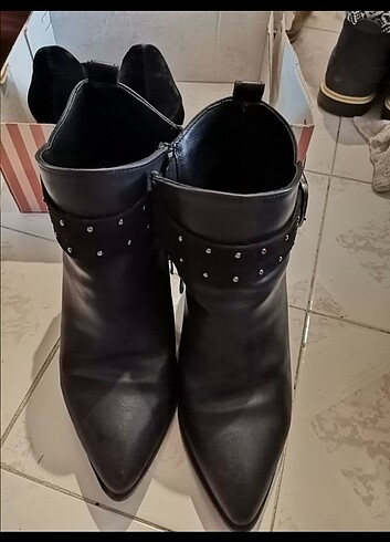 39 Beden Kadın bot 