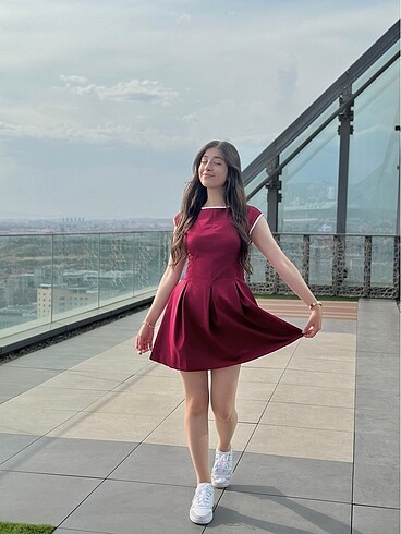 m Beden bordo Renk adl mini elbise