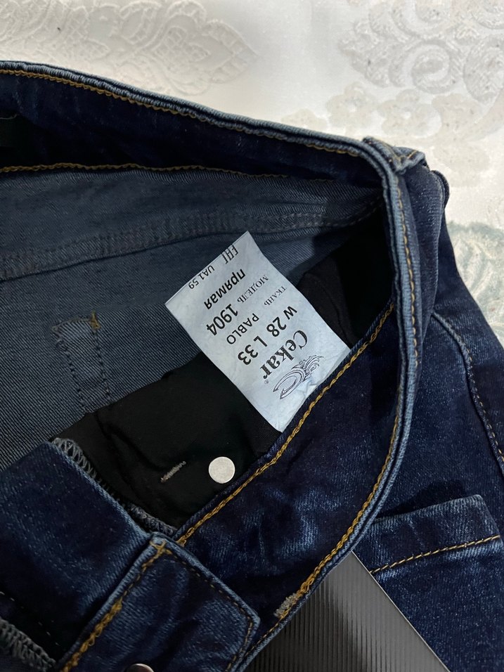 Kadın Lacivert Midi Kot Pantolon - Görsel 4