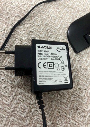 Siyah robot süpürge şarj adaptörü - Görsel 2