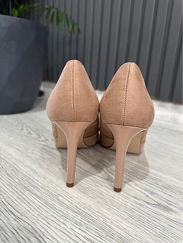 38 Beden çeşitli Renk Rugan&süet pudra stiletto