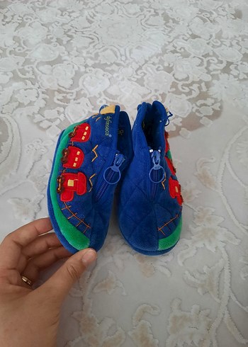 Defonseca Erkek Çocuk Nakışlı Renkli Sıcak Terlik Ev ayakkabı