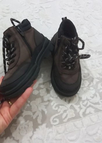 Zara Kahverengi Erkek Çocuk Spor Botu