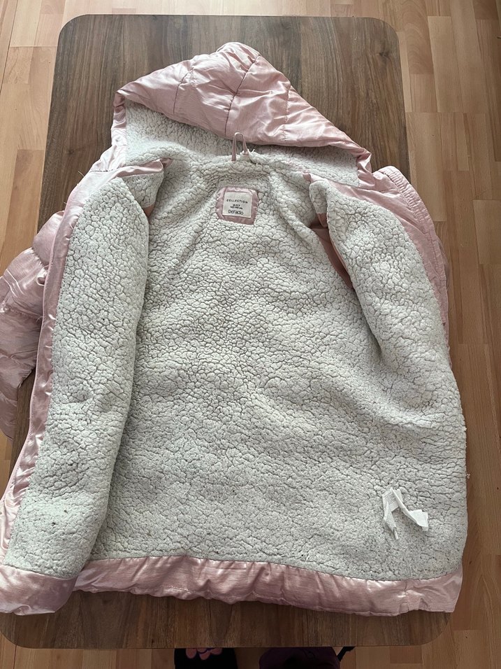 Kız Çocuk Pembe Kürklü Mont - Görsel 4