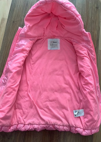 Kız Çocuk Pembe Kapüşonlu Fermuarlı Yelek - Görsel 3