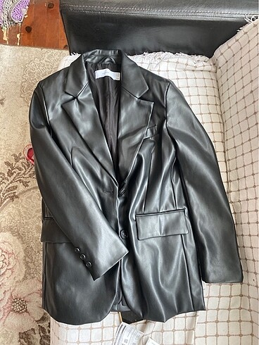 Bershka deri blazer