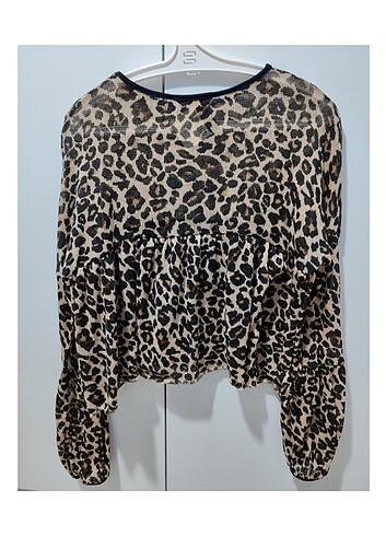 Diğer FARUK EKİN / LEOPAR DESENLİ CROP TRİKO BLUZ