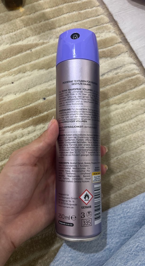 ISANA Extra Güçlü Tutuşlu Saç Spreyi 250 ml - Görsel 2