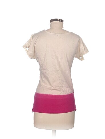 s Beden Penti T-shirt %70 İndirimli.