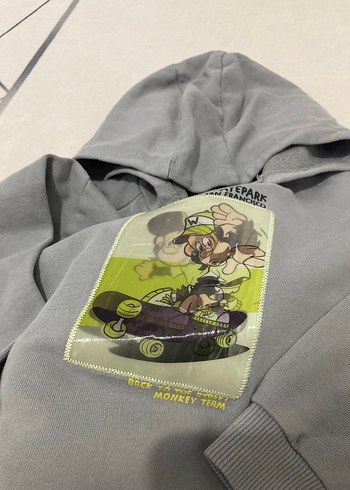 4 Yaş Beden Çocuk Kapüşonlu sweatshirt
