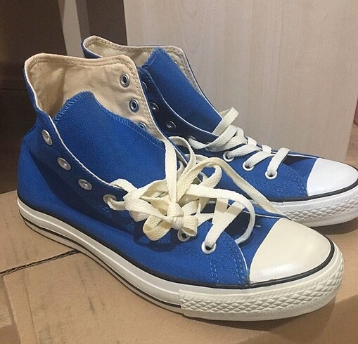 Boğazlı Converse