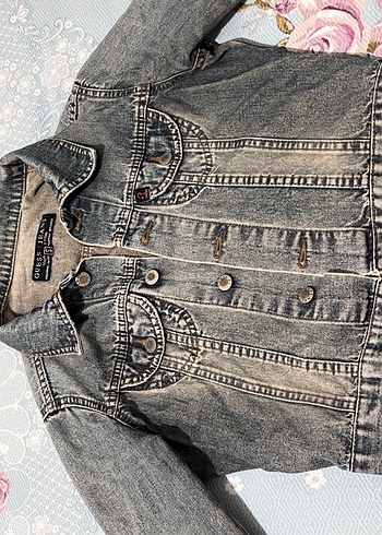 GUESS Kadın Düğmeli Eskitilmiş Denim kot Ceket - Görsel 11