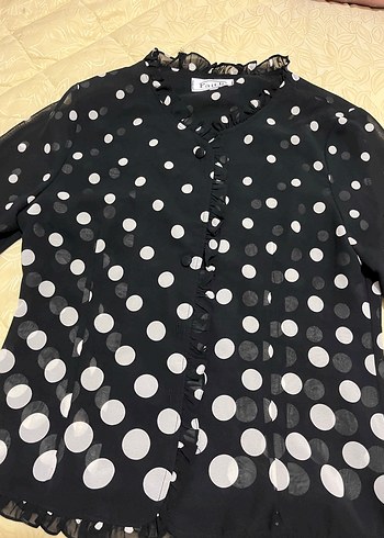 Puantiye Desenli Siyah V Yaka Kadın Gömlek - Görsel 5