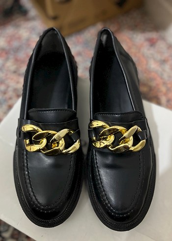 Zincir Detaylı Siyah yüksek taban makosen - Görsel 4