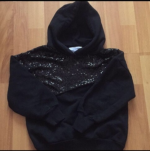 Zara sweatshirt