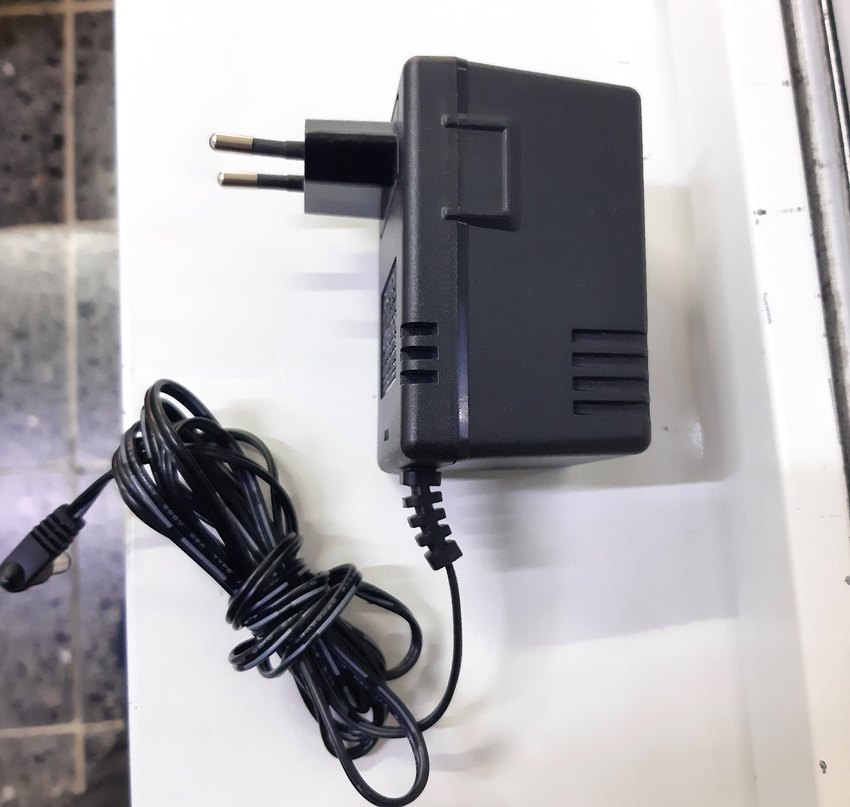 AC Adaptör 9V 800mA TRAFOLU KALIN UÇ GİRİŞ'Lİ SIFIR SAYILIR - Görsel 3