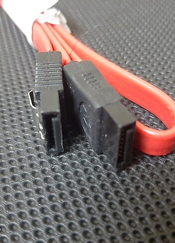 İNTEL HDD SATA KABLOSU SIFIR ORJİNAL - Görsel 2