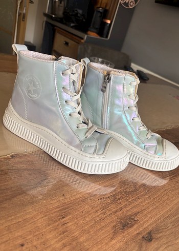 Beyaz Parlak Bağcıklı Platform çocuk Sneakers