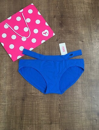 VS PİNK PANTY XS M L BEDENLERİ MEVCUT