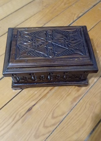 Koyu Kahverengi Oyma Ahşap Kutu - Görsel 2