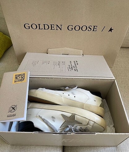 39 Beden beyaz Renk Golden Goose