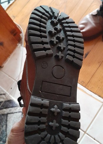 Kahverengi bot - Görsel 4