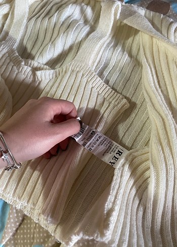 Düğmeli Beyaz Triko Hırka 2li Takım - Görsel 4