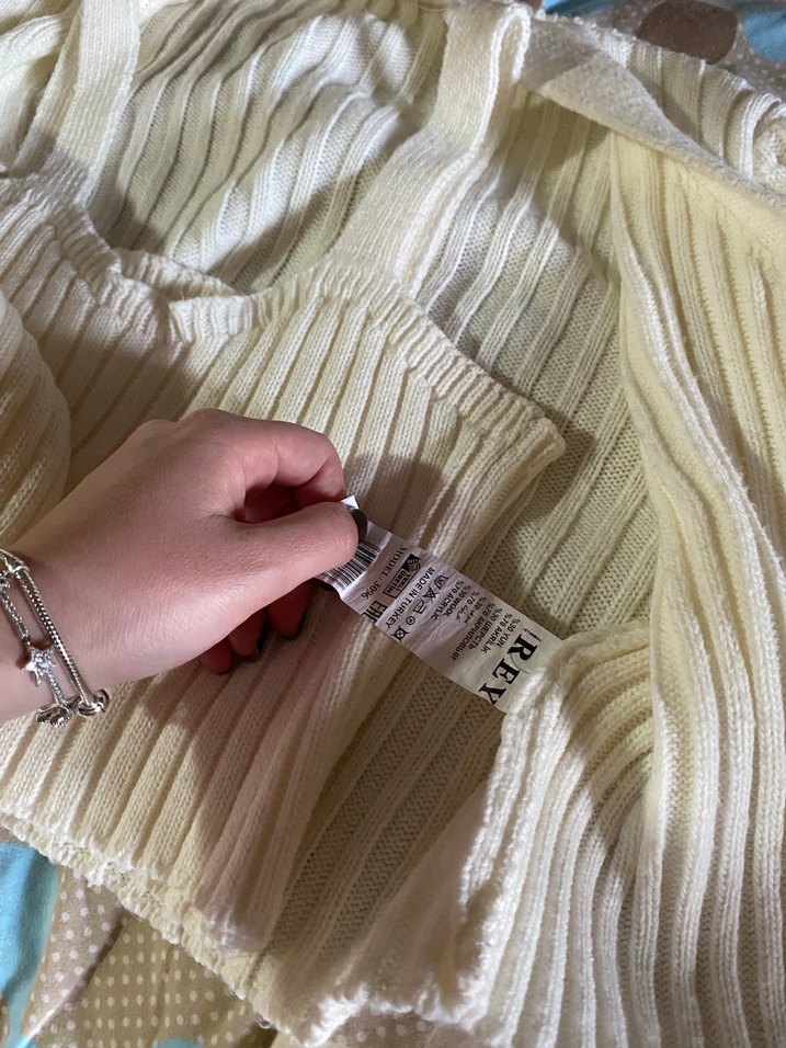 Düğmeli Beyaz Triko Hırka 2li Takım - Görsel 4