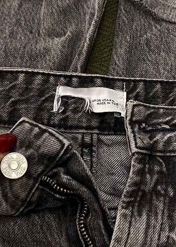 Gri Kesik Detaylı Salaş Kadın Jean - Görsel 3