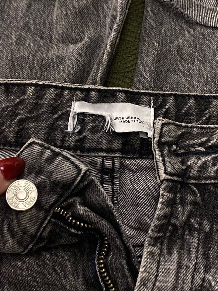 Gri Kesik Detaylı Salaş Kadın Jean - Görsel 3