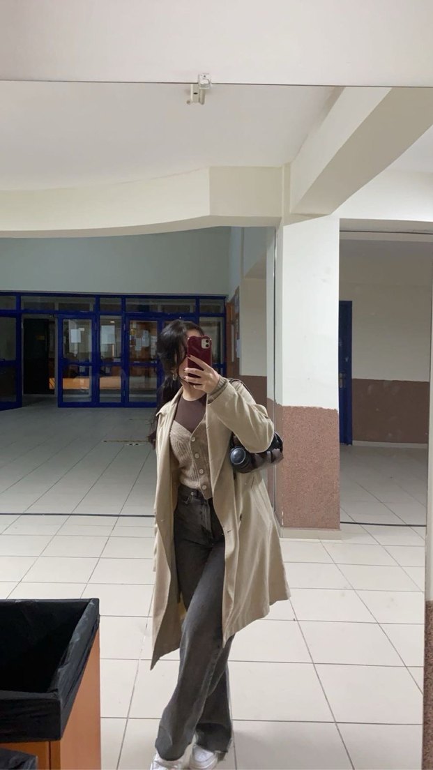 Gri Kesik Detaylı Salaş Kadın Jean - Görsel 5