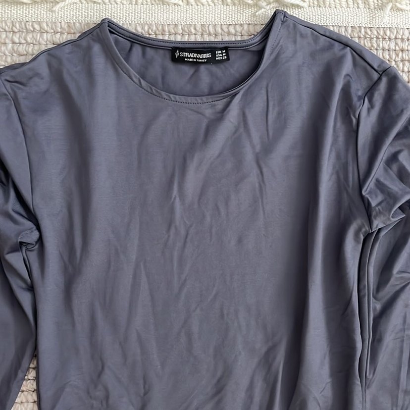 Gri Uzun Kollu Sade Kadın Bluz - Görsel 2