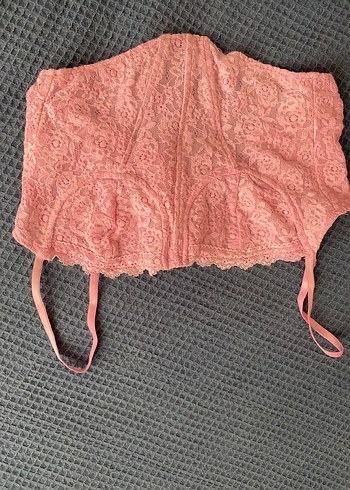 Bershka Pembe Dantelli Askısız Bustiyer