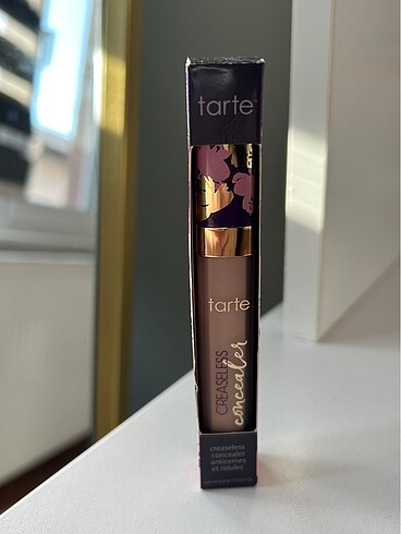 tarte creaseless concealer