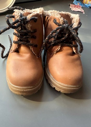 Zara Kahverengi Kürklü Süet Erkek Çocuk Botu - Görsel 5