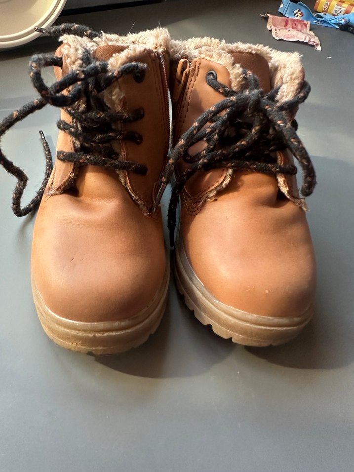 Zara Kahverengi Kürklü Süet Erkek Çocuk Botu - Görsel 5