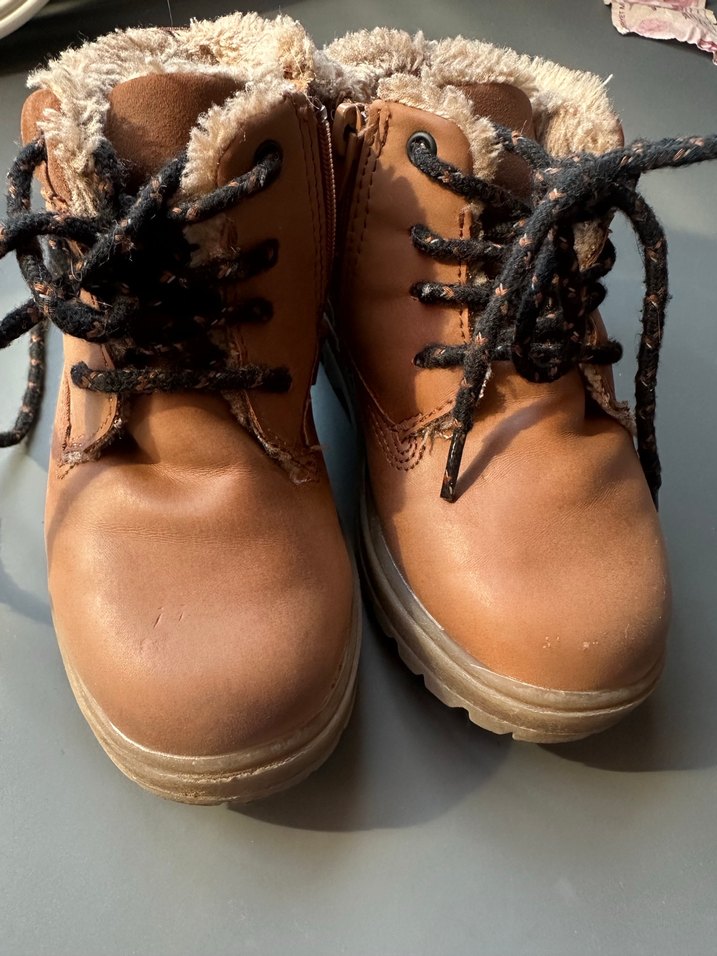 Zara Kahverengi Kürklü Süet Erkek Çocuk Botu - Görsel 3