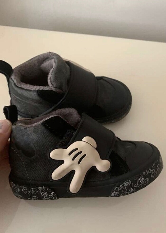 Zara mickey ayakkabı orjinal - Görsel 2