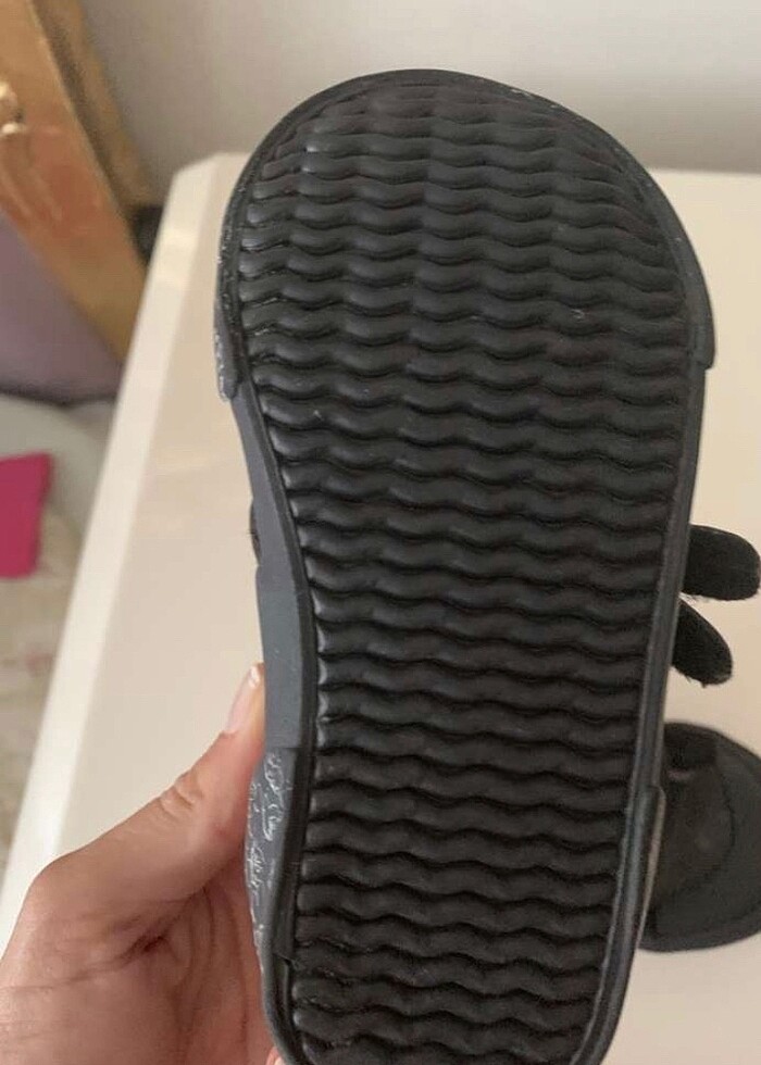 Zara mickey ayakkabı orjinal - Görsel 3