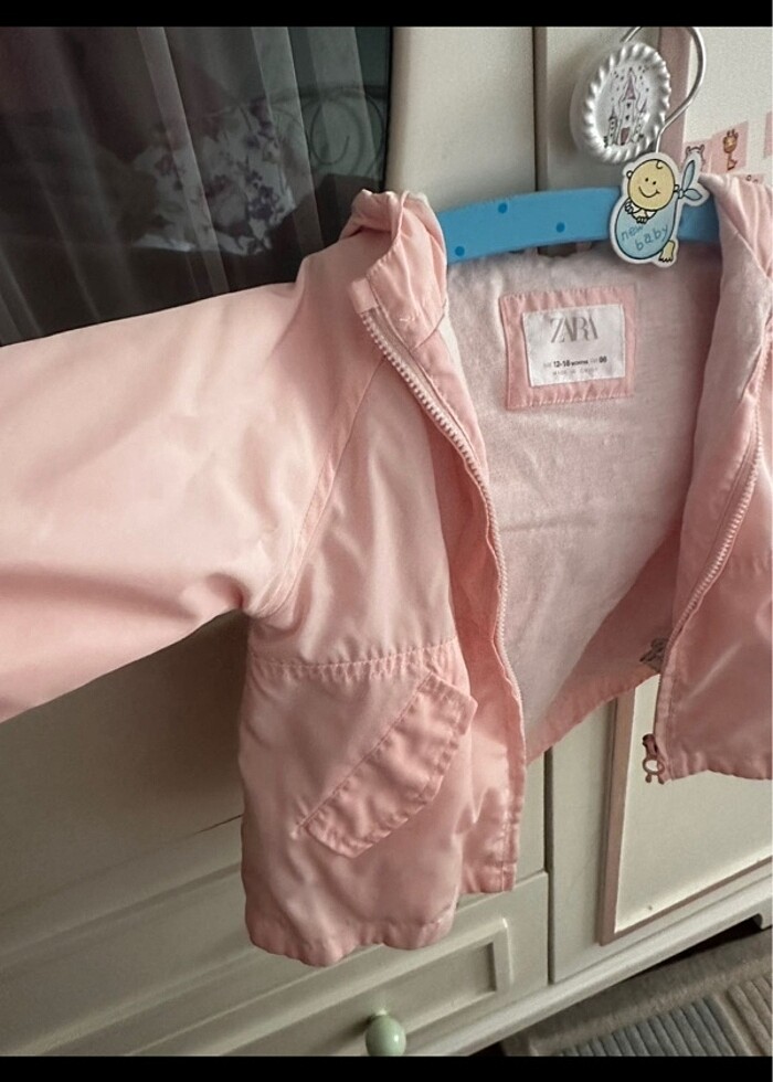 Orjinal zara kız bebek yağmurluk - Görsel 3