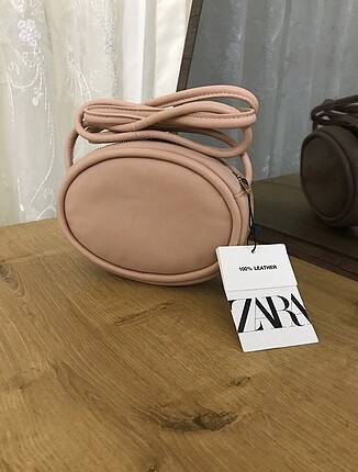 Zara Mini Oval Deri Çanta