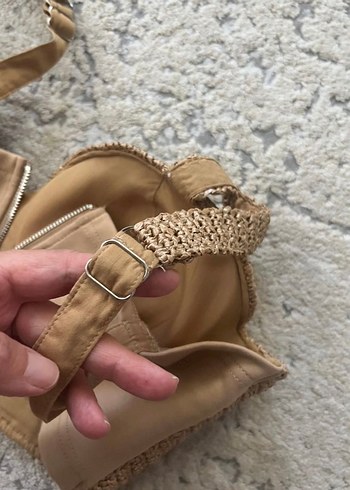 Nakışlı Fırfırlı Bej Straplez Büstiyer - Görsel 5