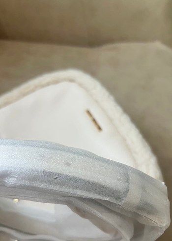 Zincir Detaylı Beyaz Deri Kadın Çanta - Görsel 7