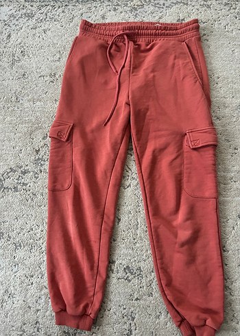 Kemer Detaylı Kırmızı Hamile Eşofman Altı - Görsel 7